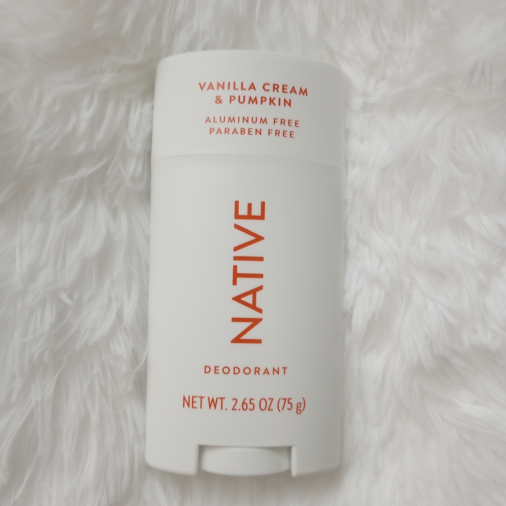 Native Vanilla Cream And Pumpkin Deodorant